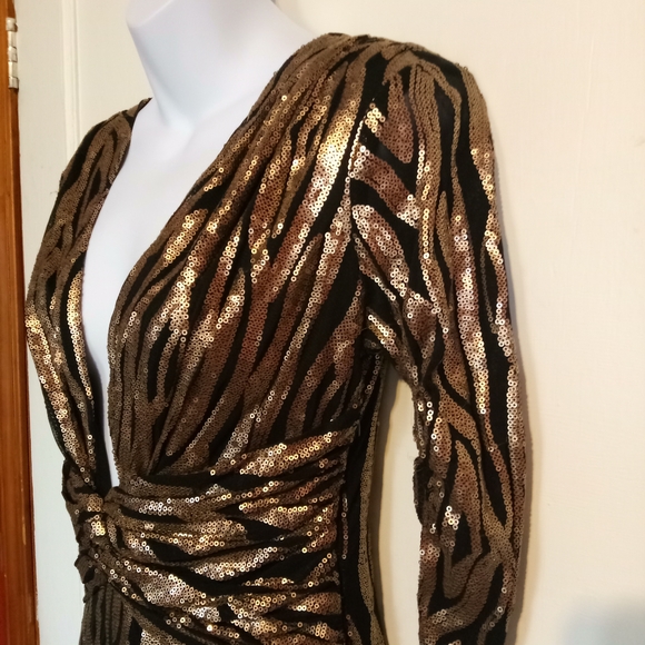 🛍️ BUNDLE ONLY 🛍️Rubber Ducky Productions Gold sequin & Black Dress - Picture 2 of 7